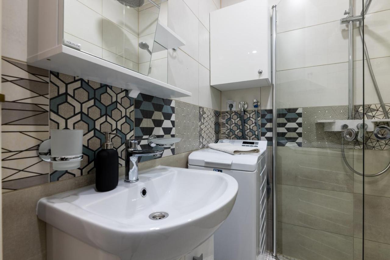 Brand New, Cozy And Quiet 1 Bedroom Apartment, Free Parking Talin Exterior foto